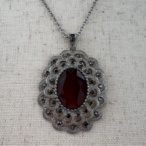 Gorgeous Marcasite Pendant with Ruby Gem Center Stone Beautiful Unique Piece - Picture 4 of 8